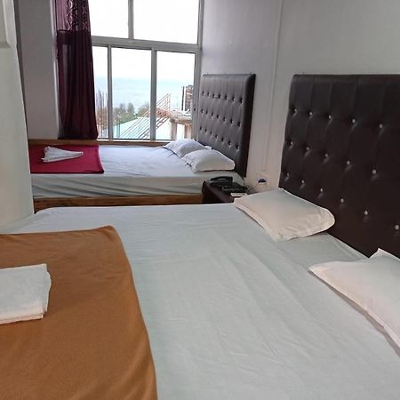 Oyo 81600B Pearl Marine Hotel Port Blair Bagian luar foto