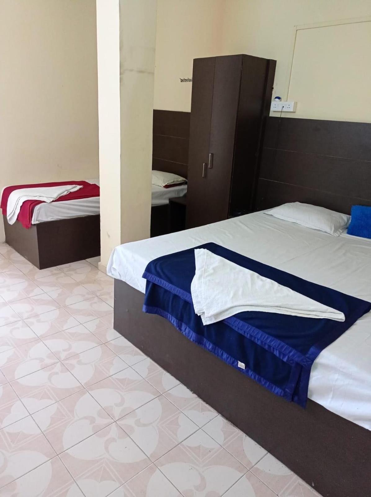 Oyo 81600B Pearl Marine Hotel Port Blair Bagian luar foto